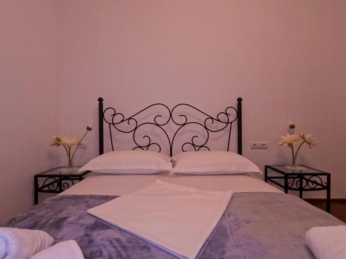 Gasthof Intown Guesthouse Shkodra