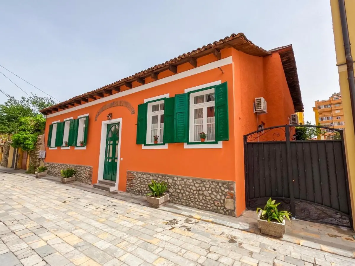 Intown Guesthouse Shkodra Gasthof