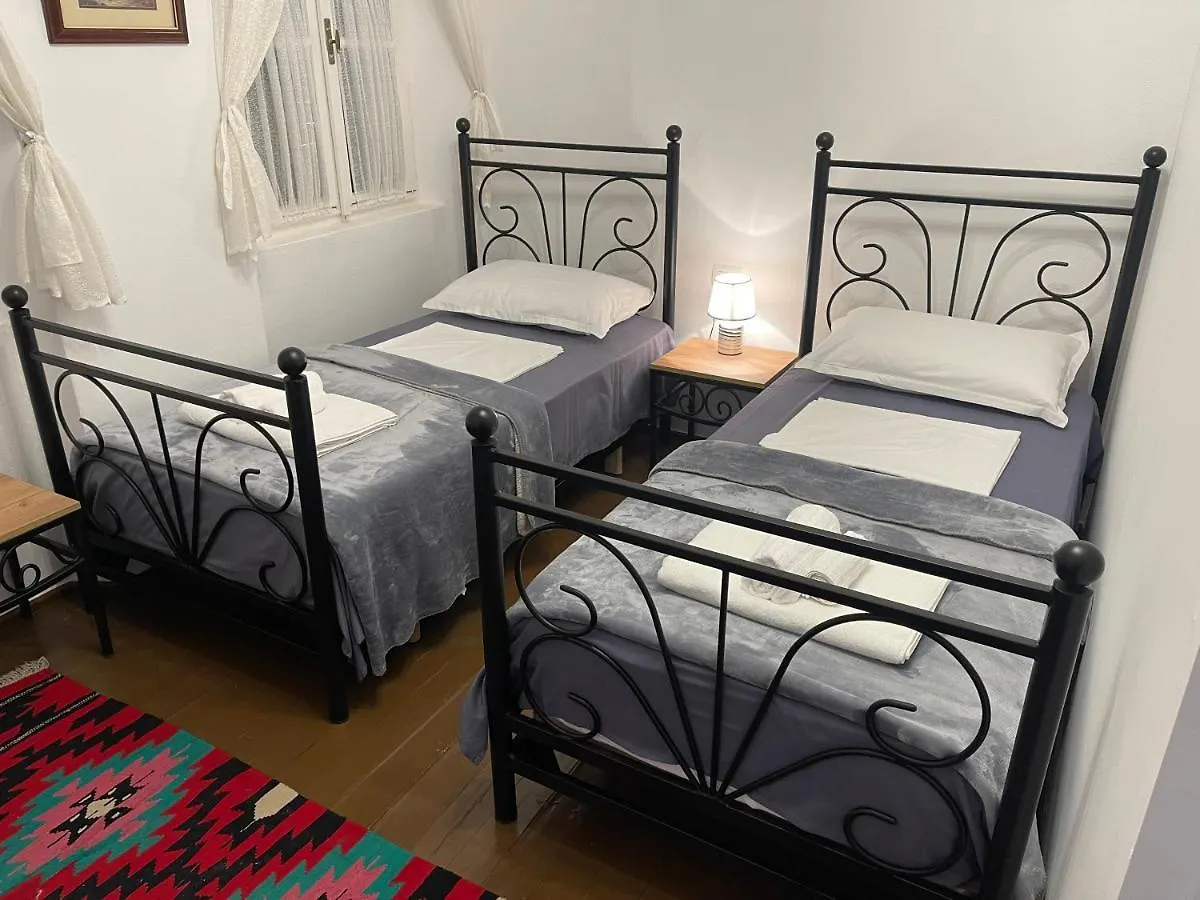 Intown Guesthouse Shkodra Albanien
