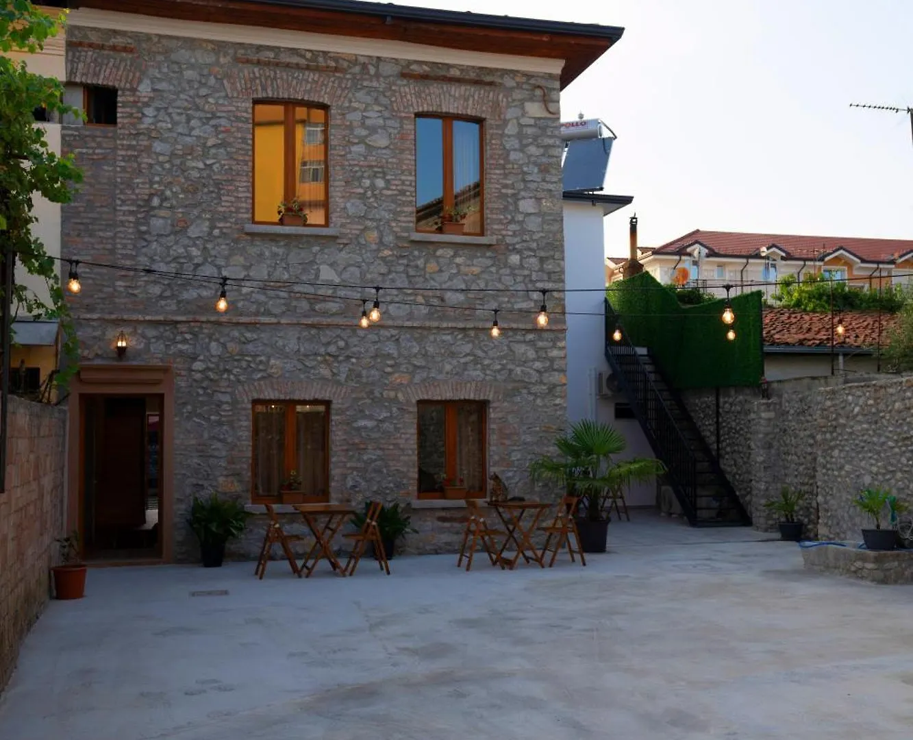 Intown Guesthouse Shkodra 0*,  Albanien