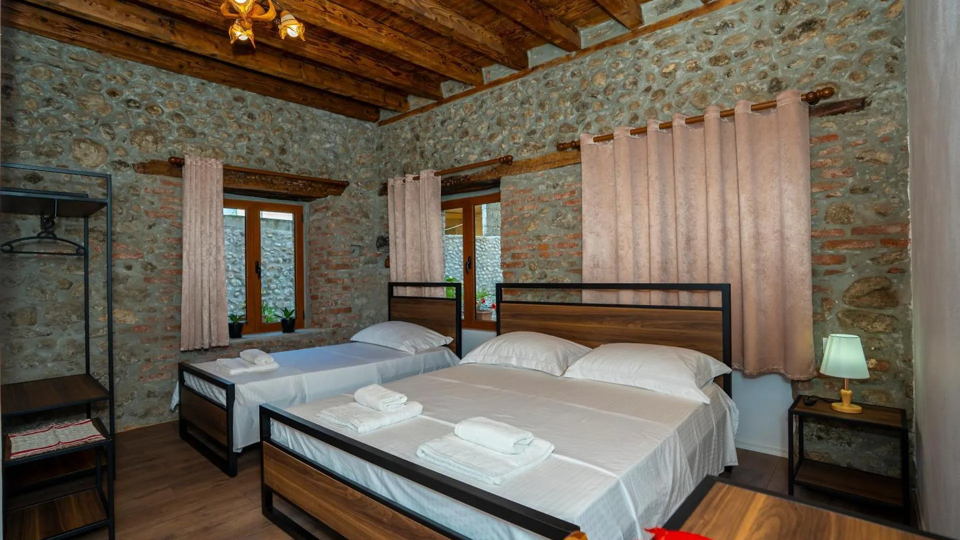 Intown Guesthouse Shkodra Albanien