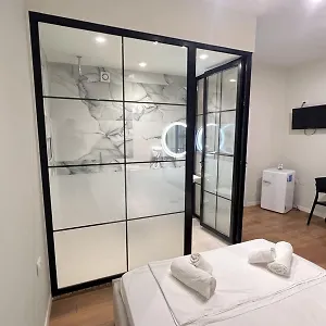 Serene Apart-hotel