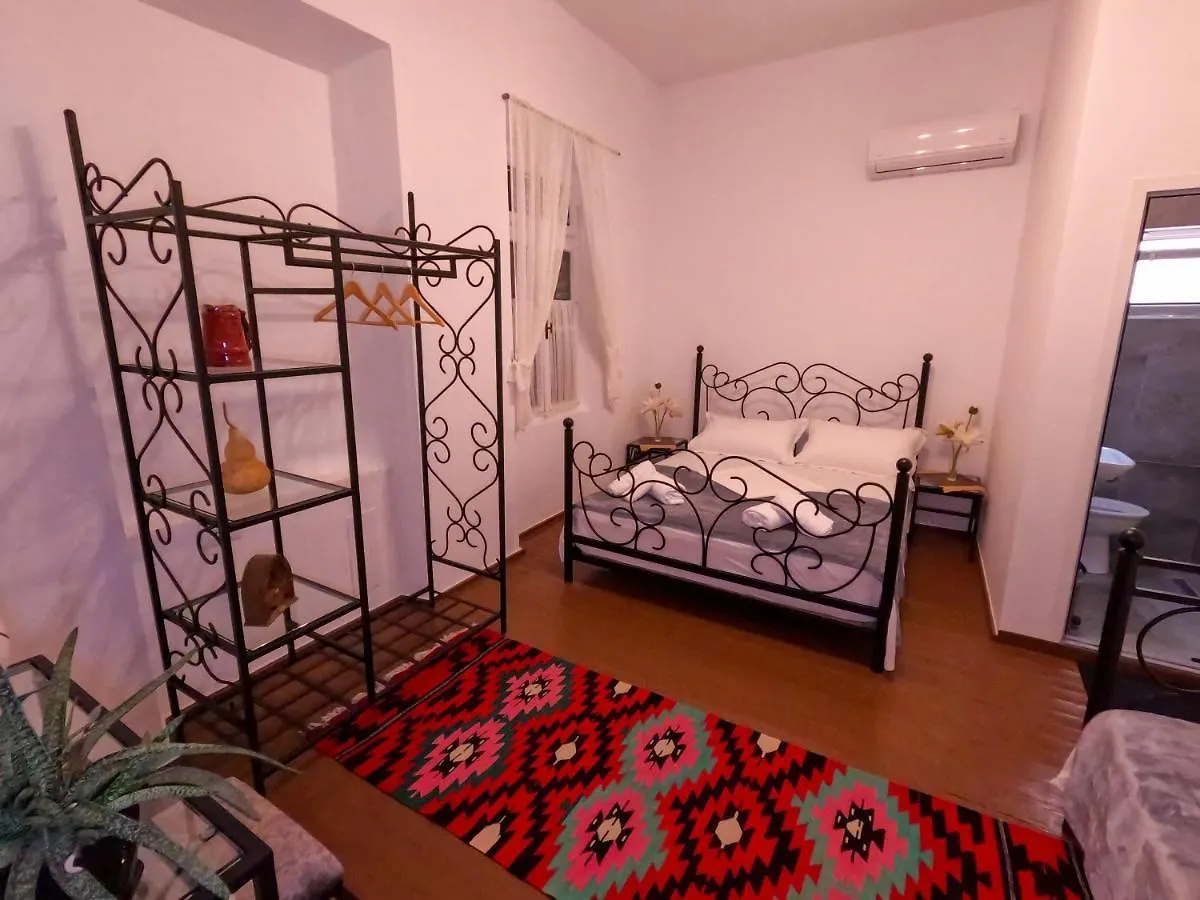 Intown Guesthouse Shkoder Guest house
