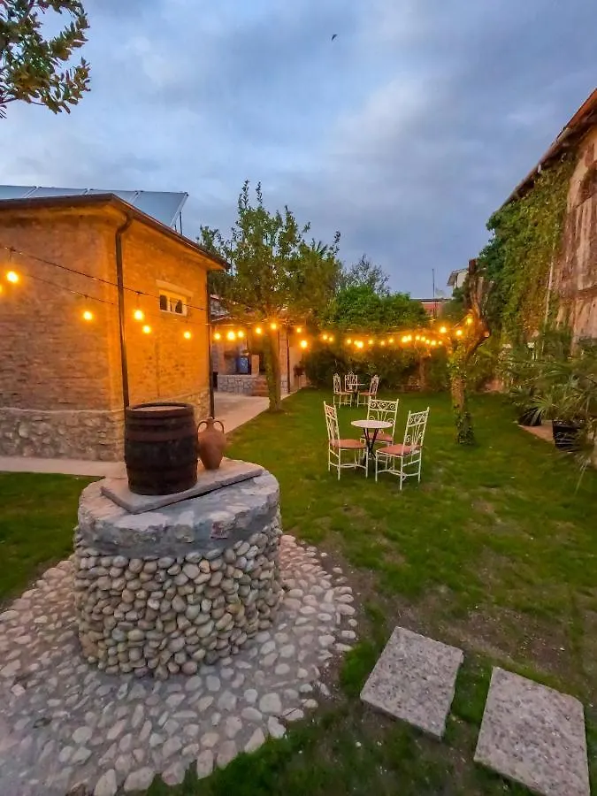 InTown Guesthouse Shkodër