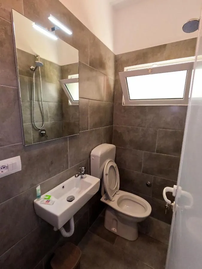 InTown Guesthouse Shkodër